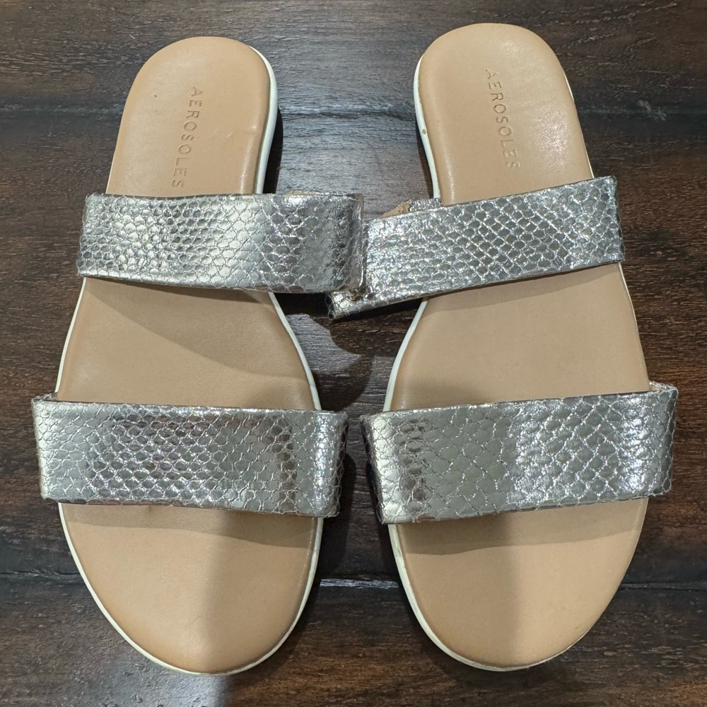Aerosoles Clovis metallic slide